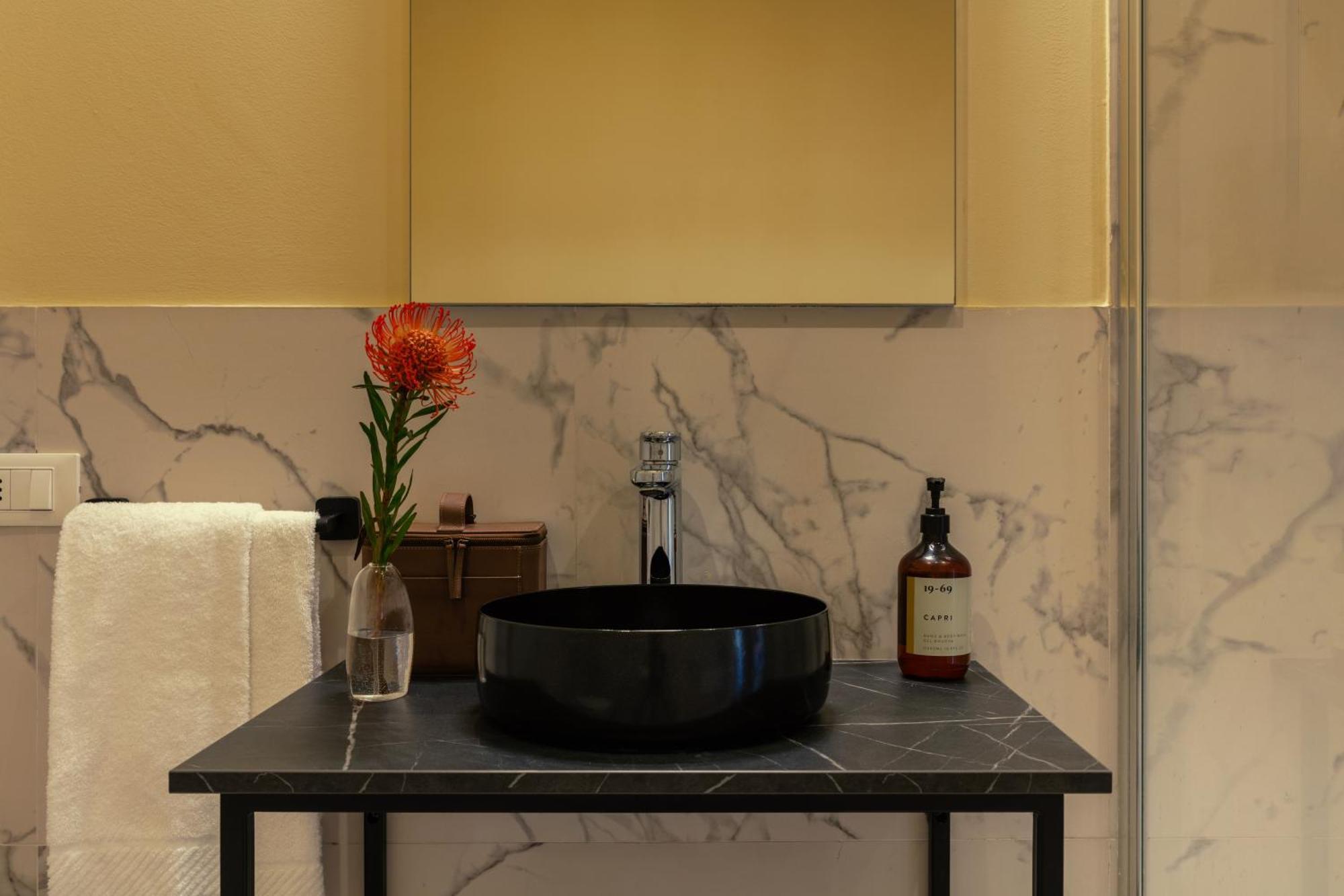 Spacious Apartment - 1 Bedroom - Kitchen - Balcony,1668140048:JPEG